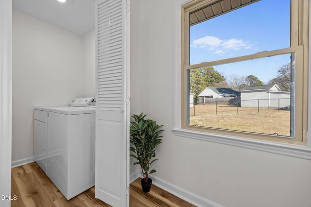 602 Wedgewood Avenue, Zebulon, NC 27597