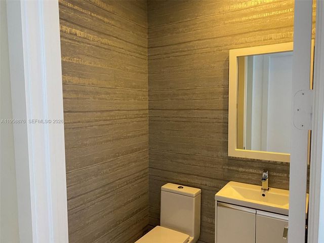 6430 NW 104th Path 6430, Doral, FL 33178