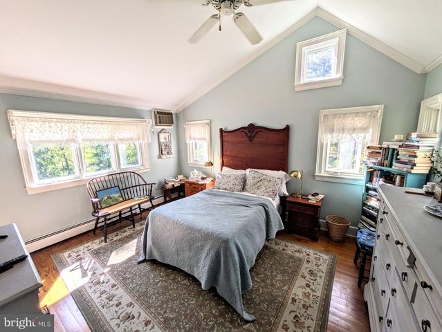 1731 HOWELL RD, Easton, PA 18040