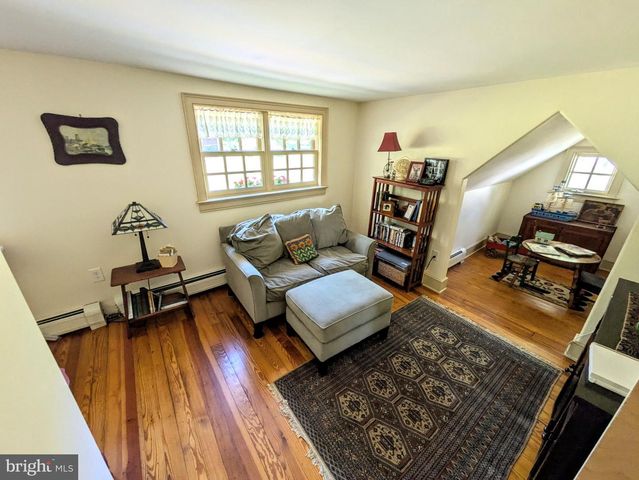 1731 HOWELL RD, Easton, PA 18040