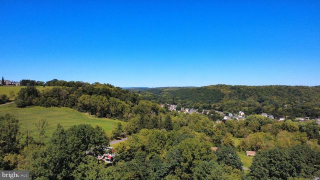 1731 HOWELL RD, Easton, PA 18040
