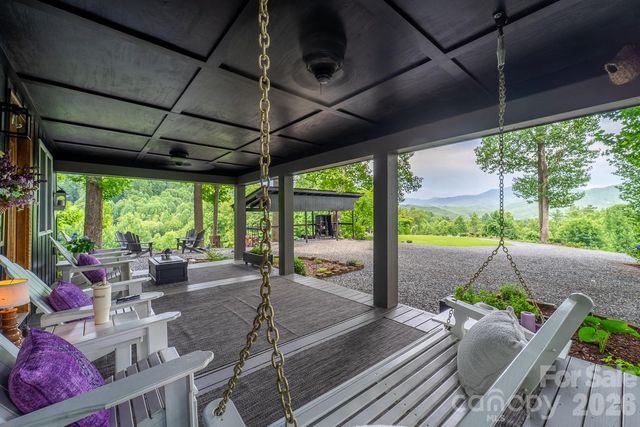 75 Mountain View Road, Sylva, NC 28779