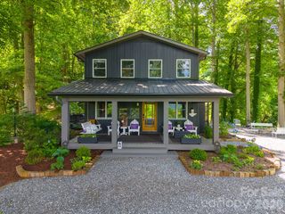 75 Mountain View Road, Sylva, NC 28779