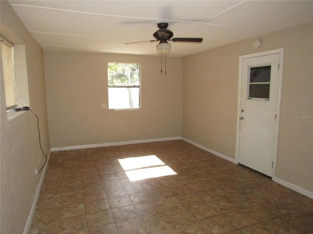 4232 W BAY VIEW AVENUE, Tampa, FL 33611