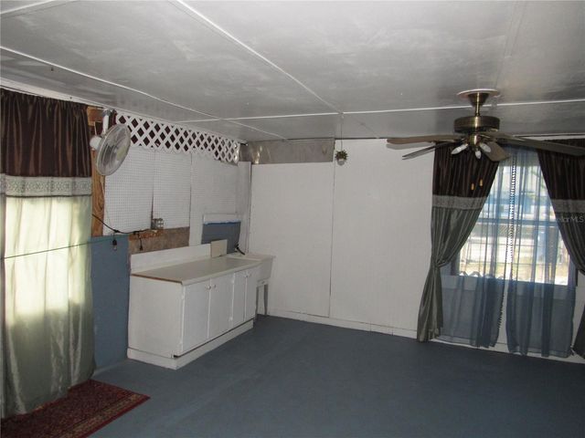 4232 W BAY VIEW AVENUE, Tampa, FL 33611