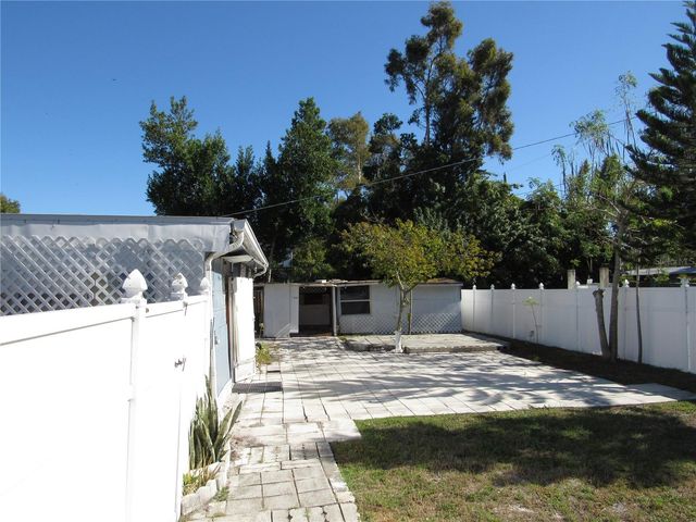 4232 W BAY VIEW AVENUE, Tampa, FL 33611