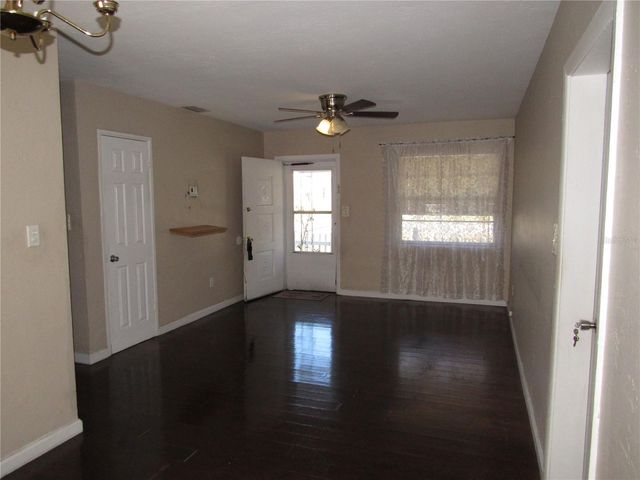 4232 W BAY VIEW AVENUE, Tampa, FL 33611