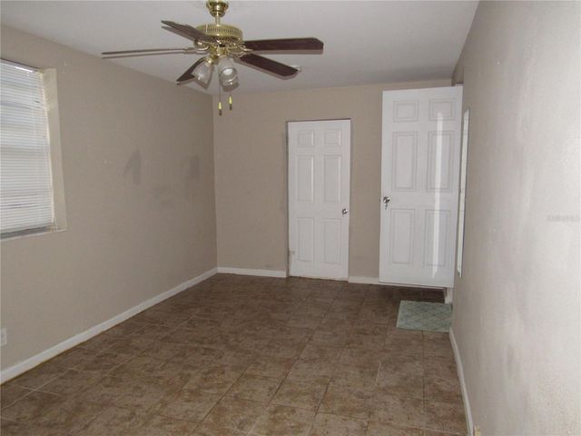 4232 W BAY VIEW AVENUE, Tampa, FL 33611