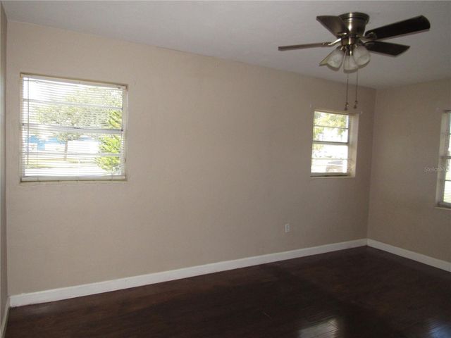 4232 W BAY VIEW AVENUE, Tampa, FL 33611