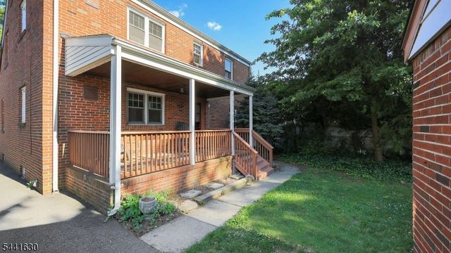 89 Ford Ave, Woodbridge Twp., NJ 08863