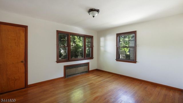 89 Ford Ave, Woodbridge Twp., NJ 08863