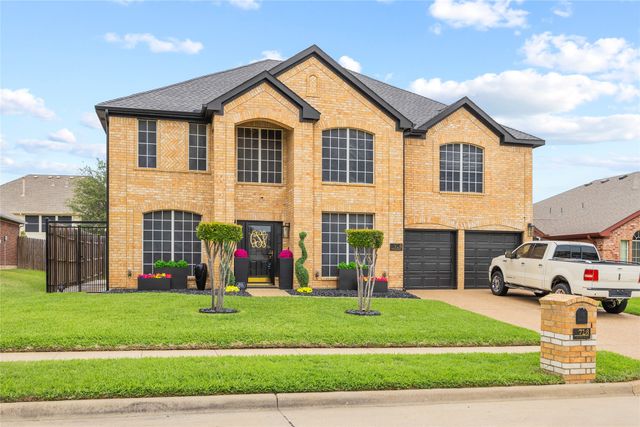 716 Mulberry Lane, Desoto, TX 75115