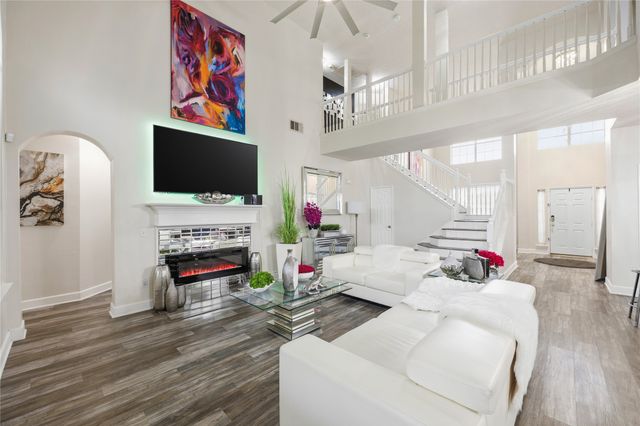 716 Mulberry Lane, Desoto, TX 75115