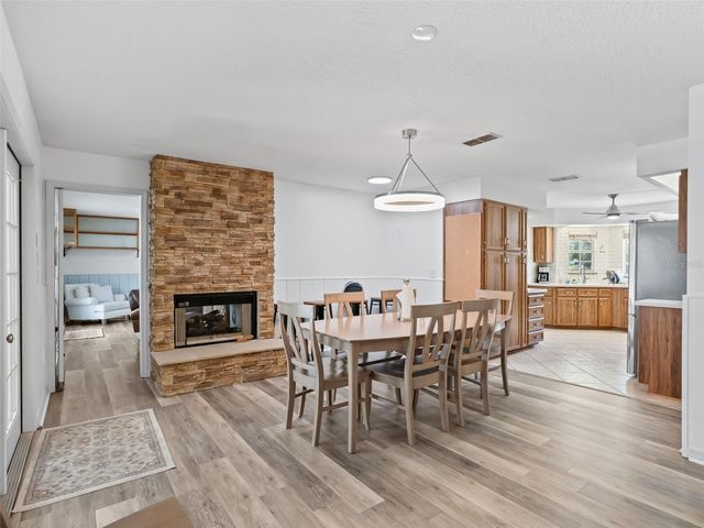 8916 SW 8TH STREET, Ocala, FL 34481