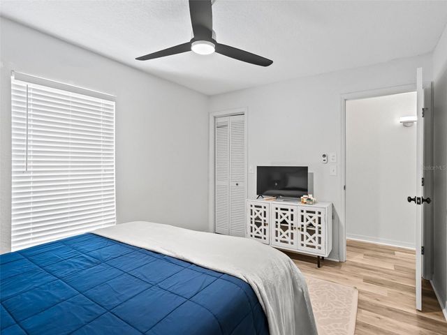 8916 SW 8TH STREET, Ocala, FL 34481