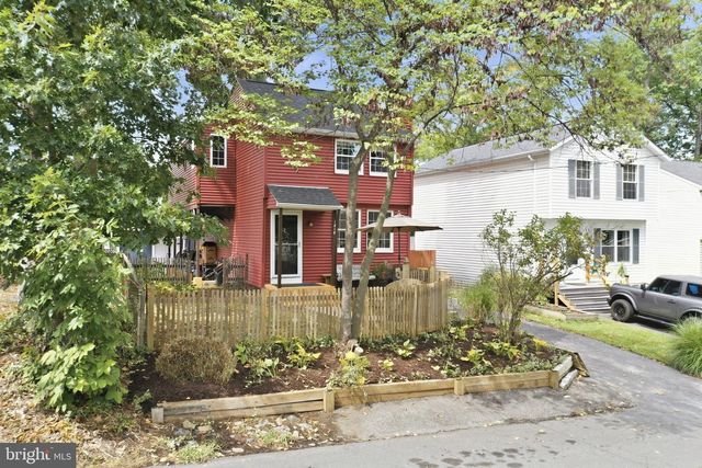1816 GLENARM RD, Edgewater, MD 21037