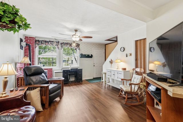 1816 GLENARM RD, Edgewater, MD 21037