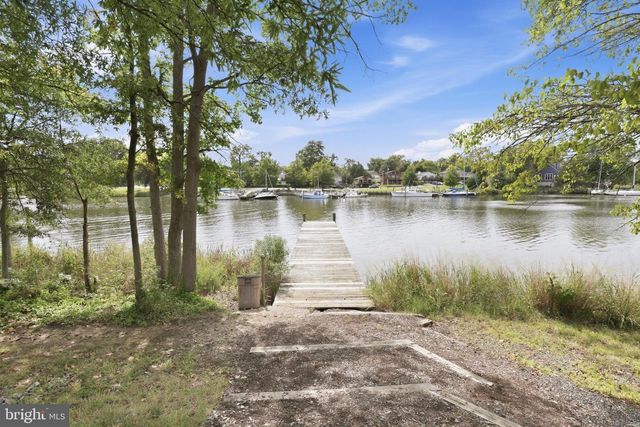 1816 GLENARM RD, Edgewater, MD 21037