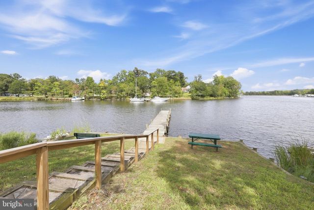 1816 GLENARM RD, Edgewater, MD 21037