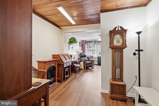 1816 GLENARM RD, Edgewater, MD 21037