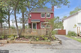 1816 GLENARM RD, Edgewater, MD 21037
