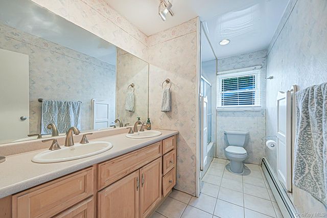 10 Magellan Avenue, Kings Park, NY 11754