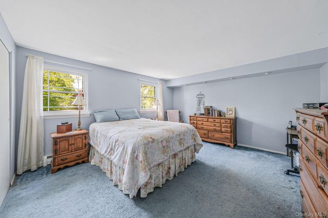 10 Magellan Avenue, Kings Park, NY 11754