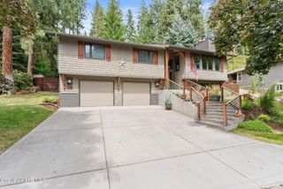 3011 E Fernan Ct, Coeur D'alene, ID 83814