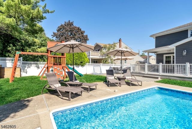26 Rabkin Dr, Clifton City, NJ 07013