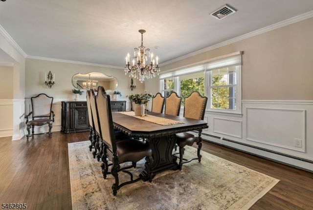 26 Rabkin Dr, Clifton City, NJ 07013