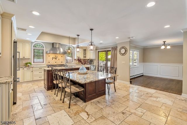 26 Rabkin Dr, Clifton City, NJ 07013