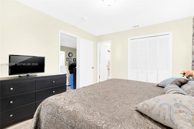 6133 SW 62nd Ter, South Miami, FL 33143