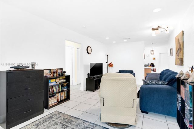 6133 SW 62nd Ter, South Miami, FL 33143