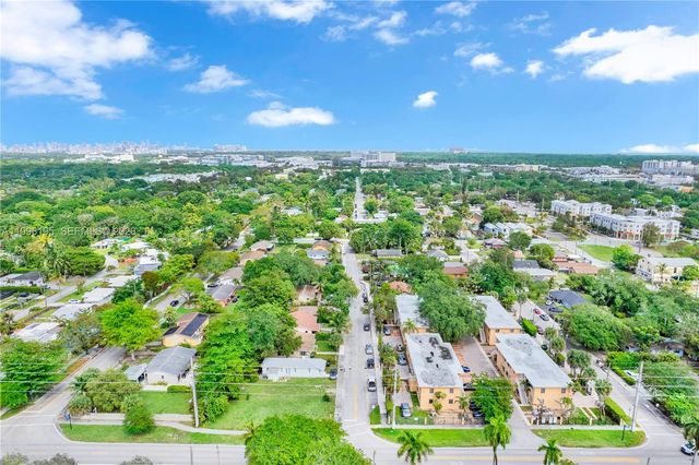 6133 SW 62nd Ter, South Miami, FL 33143