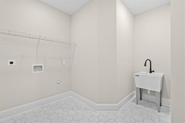 161 West Lake Boulevard, Carrollton, GA 30116
