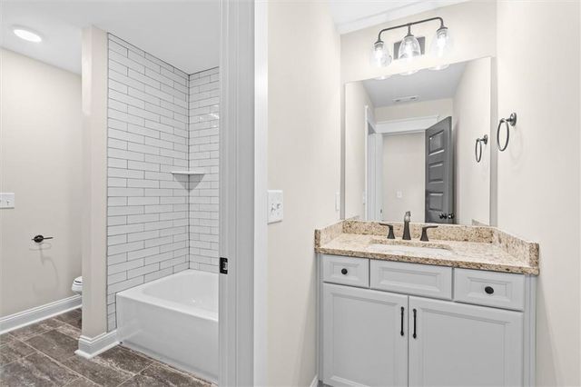161 West Lake Boulevard, Carrollton, GA 30116