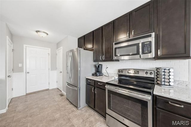 60 Wyndgate Trail Court, Lake St Louis, MO 63367