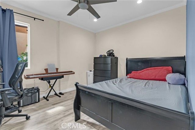 7745 Radford Ave, Los Angeles, CA 91605