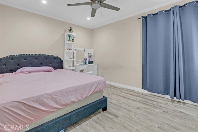 7745 Radford Ave, Los Angeles, CA 91605