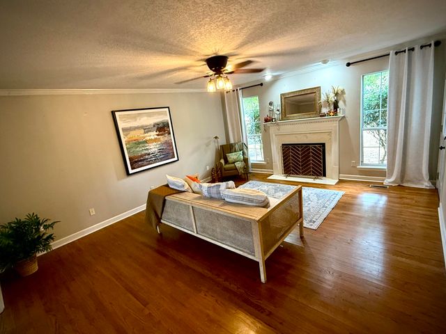 6900 Snow View Lane, Ooltewah, TN 37363