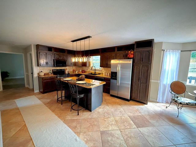 6900 Snow View Lane, Ooltewah, TN 37363