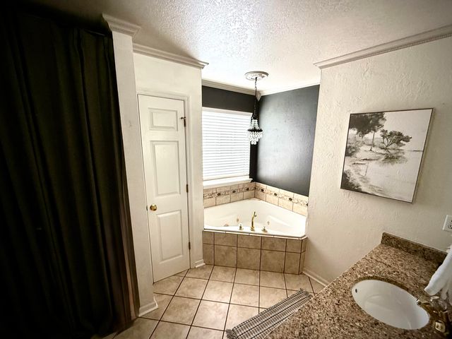 6900 Snow View Lane, Ooltewah, TN 37363