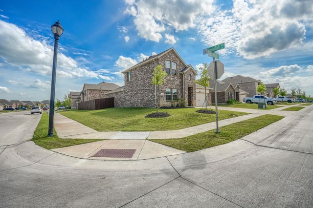 901 Emerald Gate Drive, Princeton, TX 75407