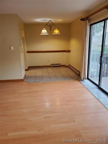 38 Padanaram Avenue 20-B, Danbury, CT 06811