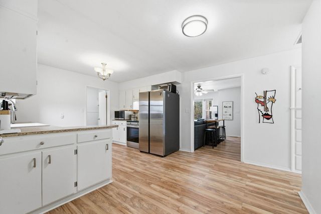 421 Epp St, Andover, KS 67002