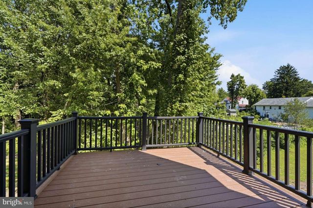 421 HIGHLAND AVE W, Langhorne, PA 19047