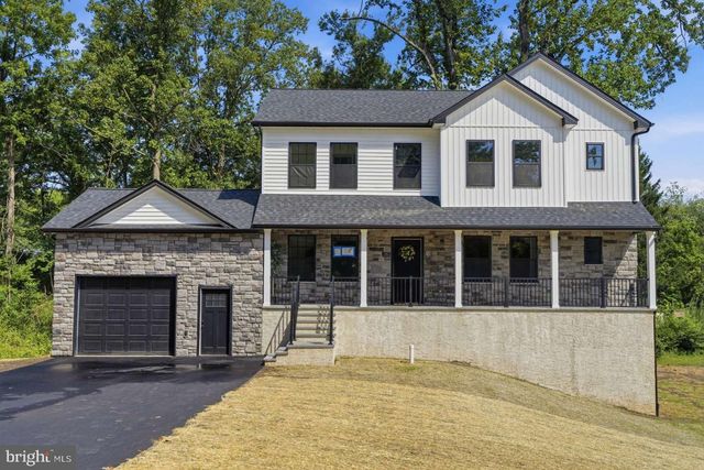 421 HIGHLAND AVE W, Langhorne, PA 19047