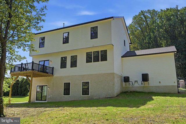 421 HIGHLAND AVE W, Langhorne, PA 19047