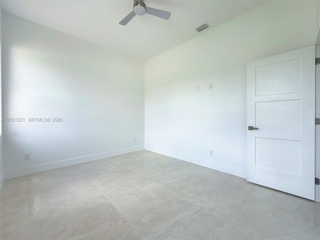 2610 20th W, Lehigh Acres, FL 33971