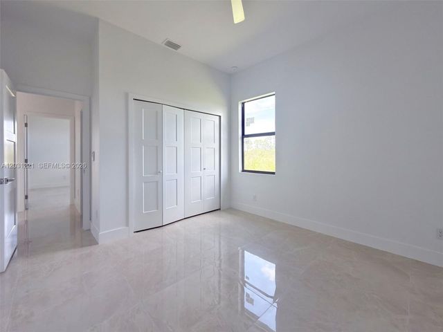 2610 20th W, Lehigh Acres, FL 33971
